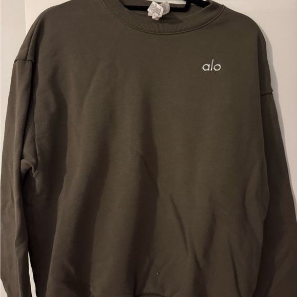 ALO Yoga Sweaters - ALO Yoga Accolade Olive Tree Crewneck